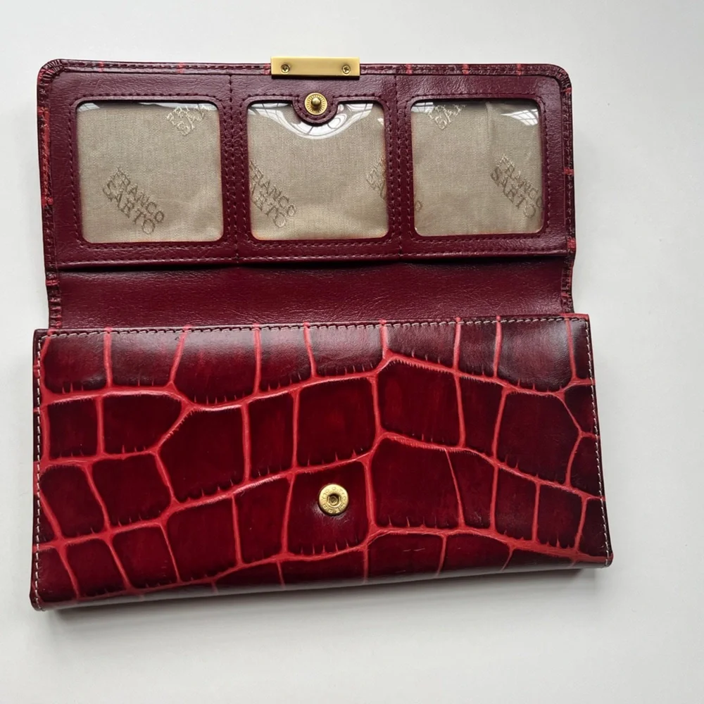 NWOT Franco Sarto Red Faux Alligator Trifold Wallet - Picture 5 of 5